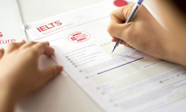 'Định giá' chứng chỉ IELTS ngang điểm 10 Anh văn